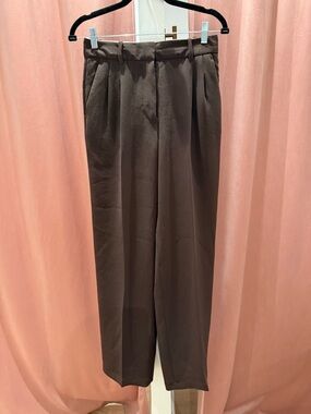 Aritzia Dark Brown Pleated women’s the effortless Dress Trousers from Aritzia